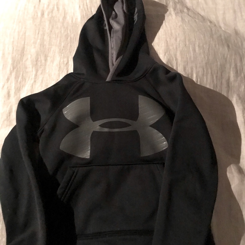Under Armour Hooded Sweatshirt